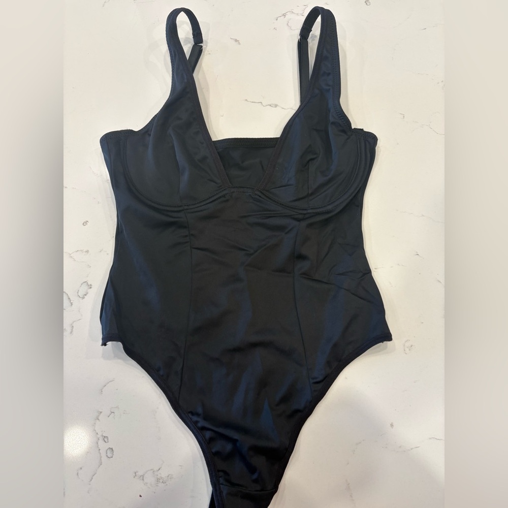 SHEIN black bodysuit